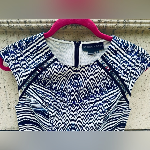 SACHIN + BABI Inkblot Print Shift Dress ✨ Size 2 - Picture 6 of 10